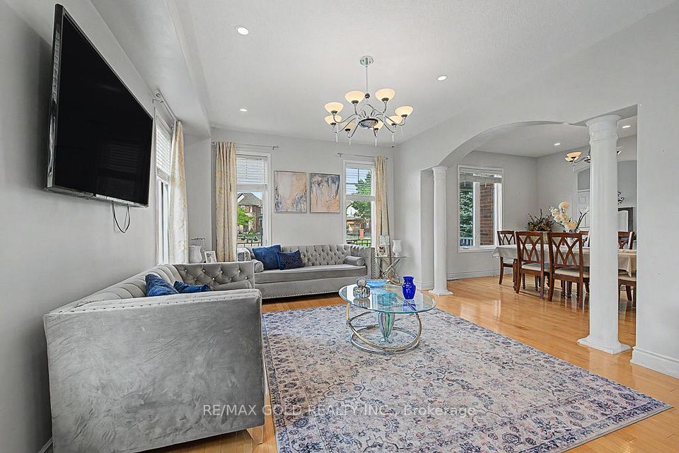 24 Haverty Trail, Brampton, ON L7A 0S2 13