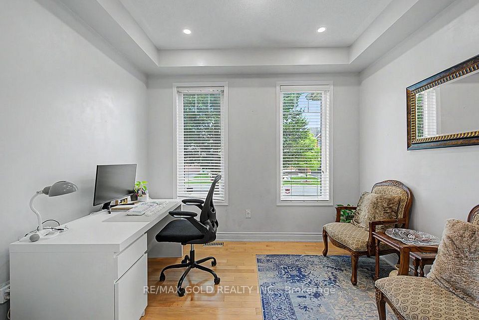 24 Haverty Trail, Brampton, ON L7A 0S2 10