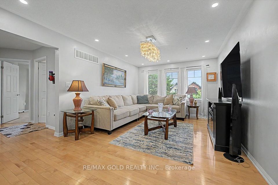 24 Haverty Trail, Brampton, ON L7A 0S2 24