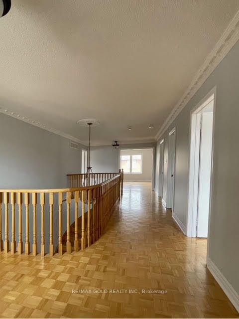 25 Giza Crescent Upper, Brampton, ON L6R 2R2 2