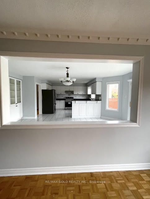 25 Giza Crescent Upper, Brampton, ON L6R 2R2 14