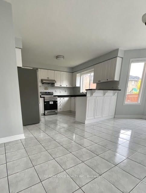 25 Giza Crescent Upper, Brampton, ON L6R 2R2 11
