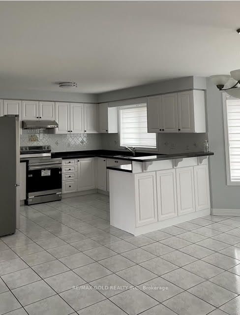 25 Giza Crescent Upper, Brampton, ON L6R 2R2 16