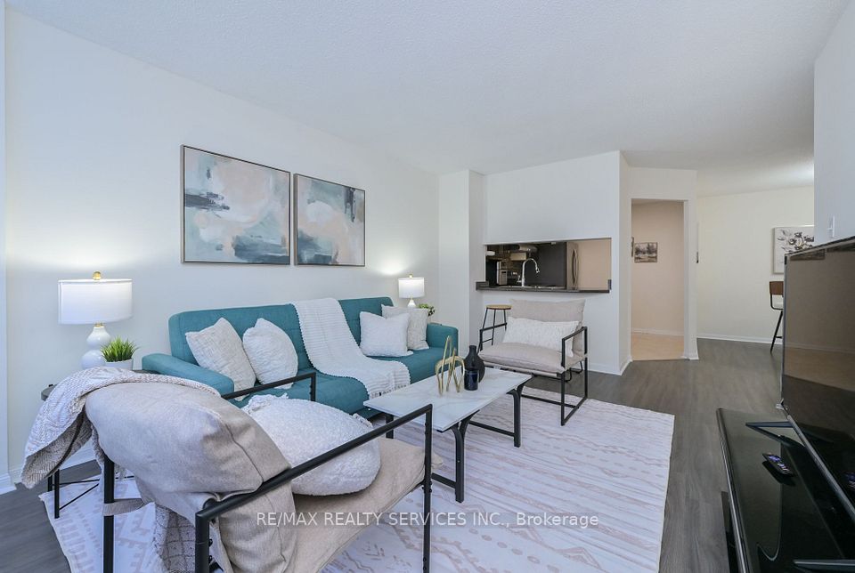 12 Laurelcrest Street 104, Brampton, ON L6S 5Y4 18
