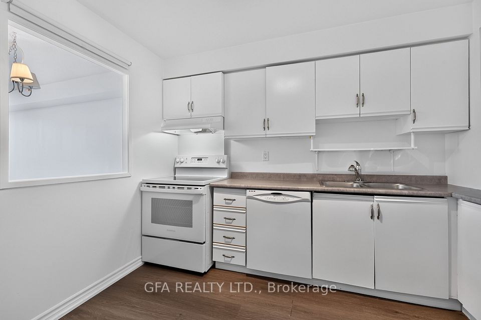 1110 Walden Circle 612, Mississauga, ON L5J 4R3 15