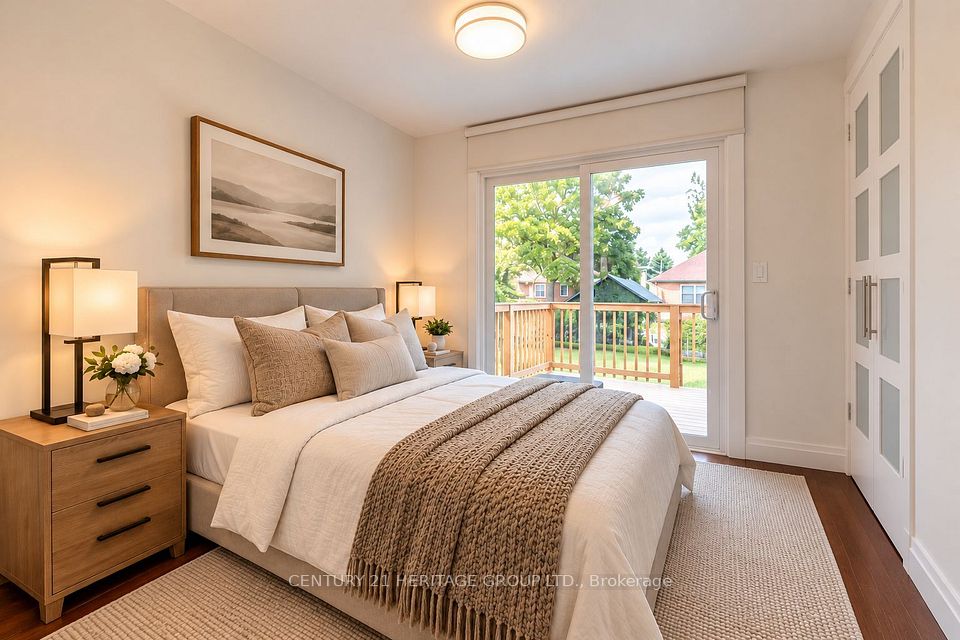 48 Stephen Drive, Toronto, ON M8Y 3M6 14