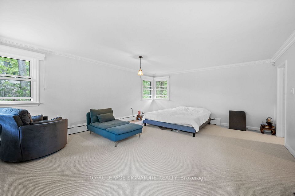 2234 Gordon Drive, Mississauga, ON L5B 1S9 14