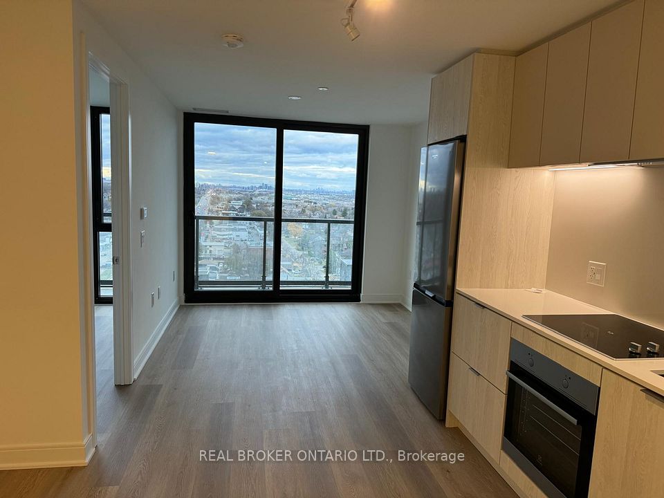 Condo Apartment at 86 Dundas Street E 1605, Mississauga, ON L5A 1W4