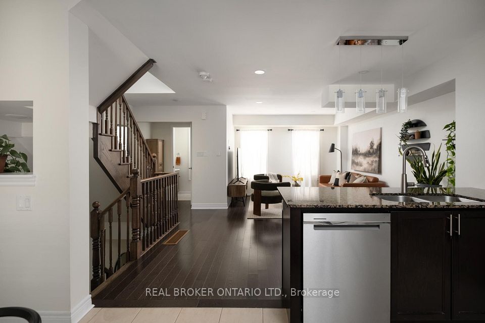 2280 Baronwood Drive 81, Oakville, ON L6M 0K4 9