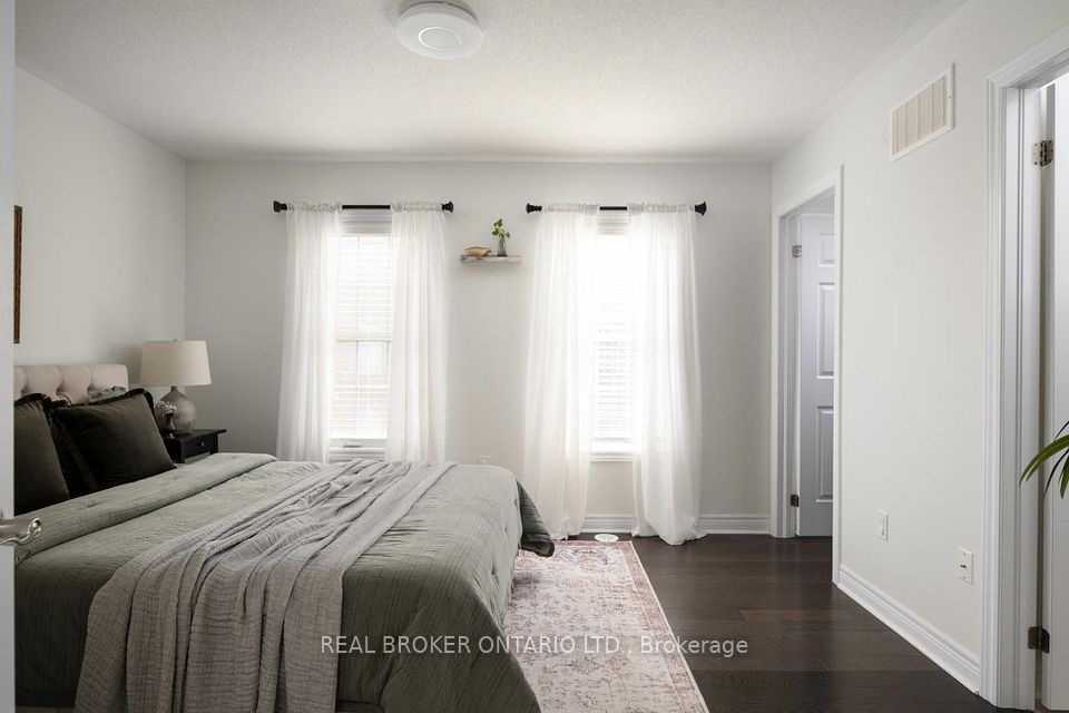 2280 Baronwood Drive 81, Oakville, ON L6M 0K4 12