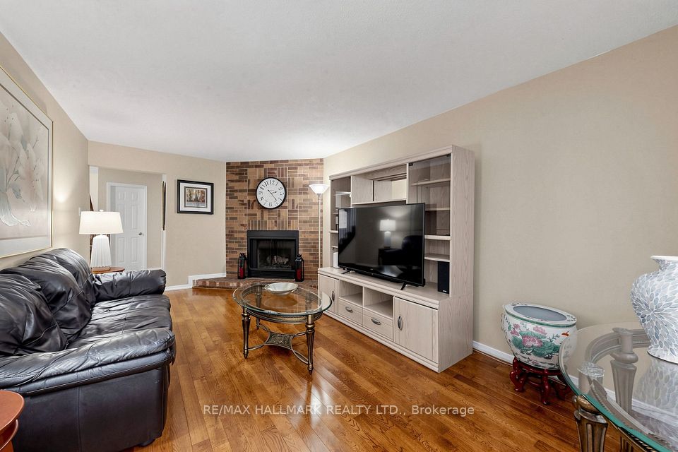4478 Mayflower Drive, Mississauga, ON L5R 1S6 10