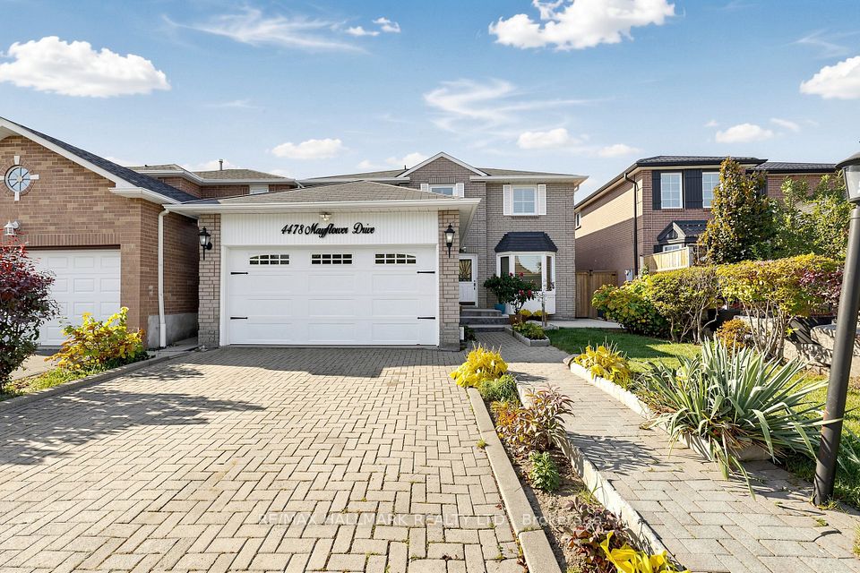Detached at 4478 Mayflower Drive, Mississauga, ON L5R 1S6