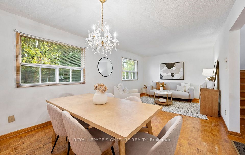 129 Cavell Avenue, Toronto, ON M8V 1P5 9