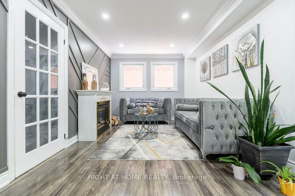 36 Burton Road S, Brampton, ON L6X 1M7 21