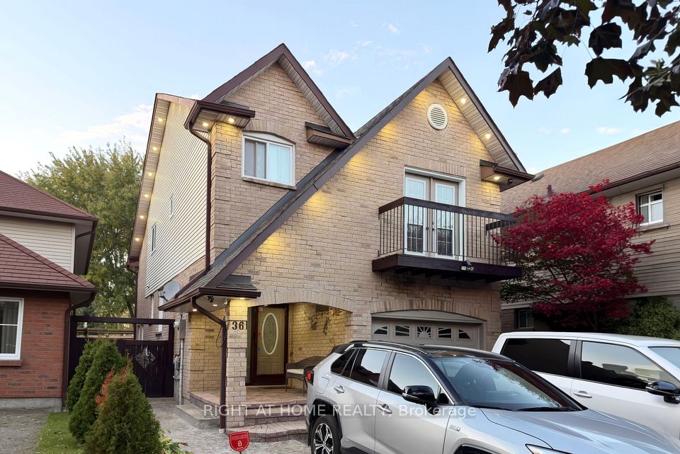 Detached at 36 Burton Road S, Brampton, ON L6X 1M7