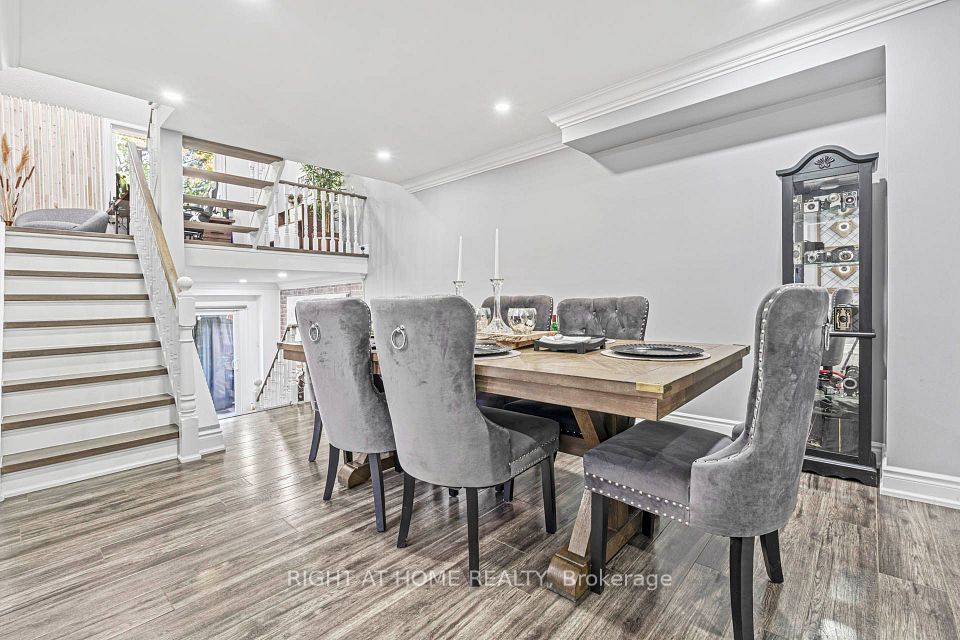 36 Burton Road S, Brampton, ON L6X 1M7 15