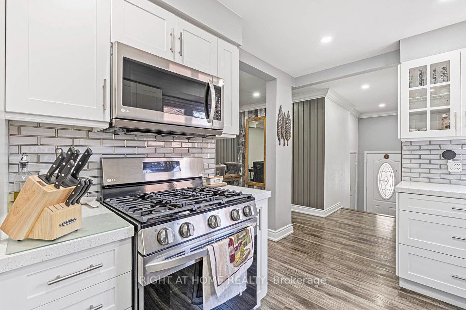 36 Burton Road S, Brampton, ON L6X 1M7 14
