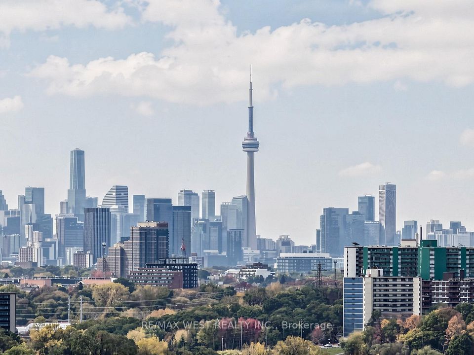 4010 Eglinton Avenue W 1115, Toronto, ON M9A 0G5 22