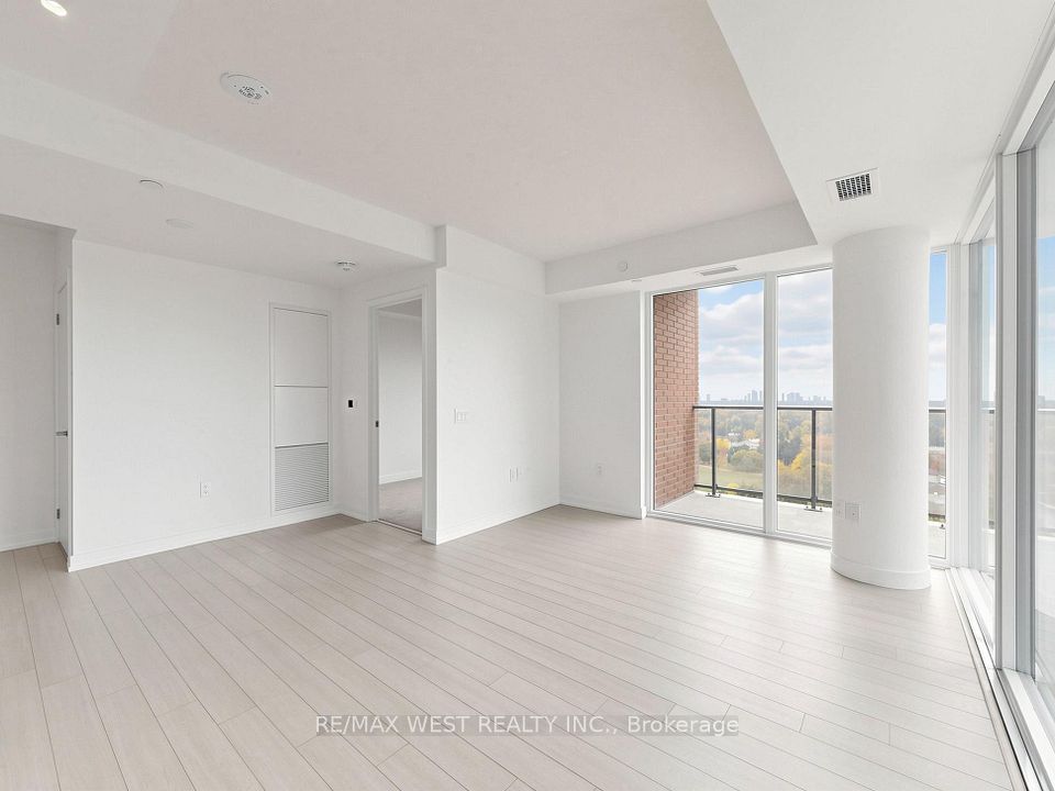 4010 Eglinton Avenue W 1115, Toronto, ON M9A 0G5 5