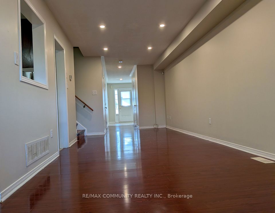 6399 Spinnaker Circle 91, Mississauga, ON L5W 1Z5 6