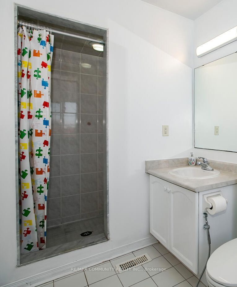 6399 Spinnaker Circle 91, Mississauga, ON L5W 1Z5 13