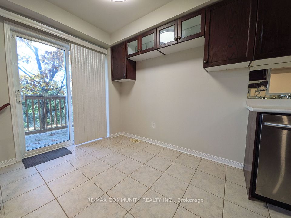 6399 Spinnaker Circle 91, Mississauga, ON L5W 1Z5 7