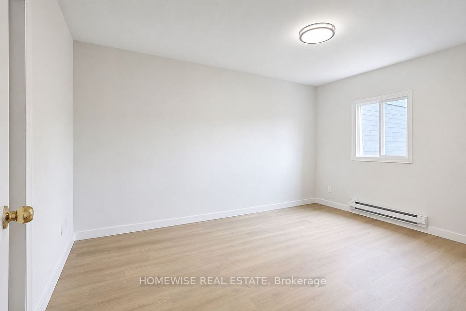 1350 Winding Trail 72, Mississauga, ON L4Y 2T8 19