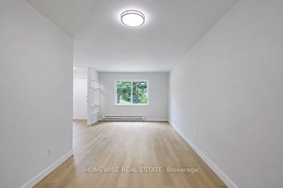1350 Winding Trail 72, Mississauga, ON L4Y 2T8 13