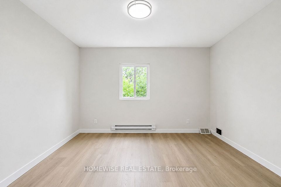 1350 Winding Trail 72, Mississauga, ON L4Y 2T8 20