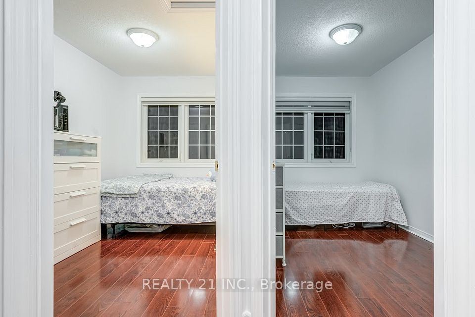 17 Rock Haven Lane, Brampton, ON L6X 0H2 25