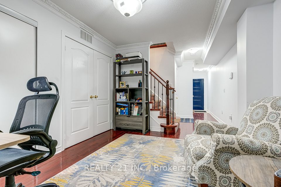17 Rock Haven Lane, Brampton, ON L6X 0H2 4