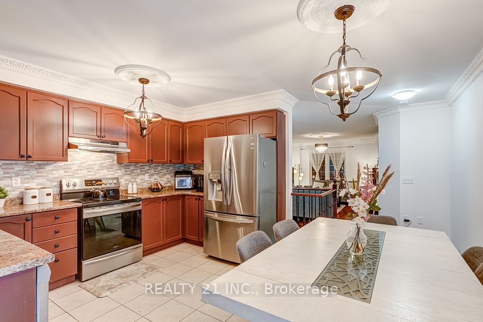 17 Rock Haven Lane, Brampton, ON L6X 0H2 13