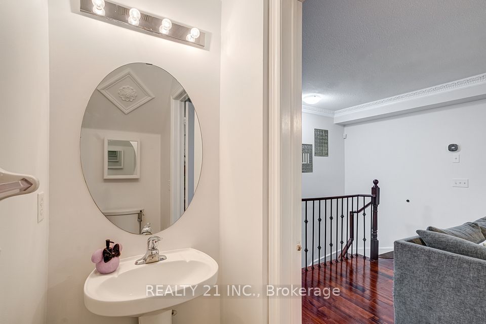 17 Rock Haven Lane, Brampton, ON L6X 0H2 17