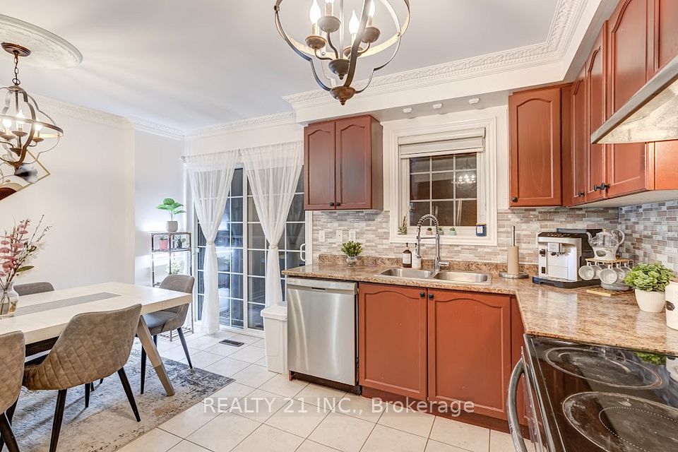 17 Rock Haven Lane, Brampton, ON L6X 0H2 16