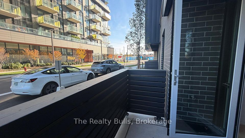 3008 William Cutmore Boulevard 109, Oakville, ON L6H 8A4 24