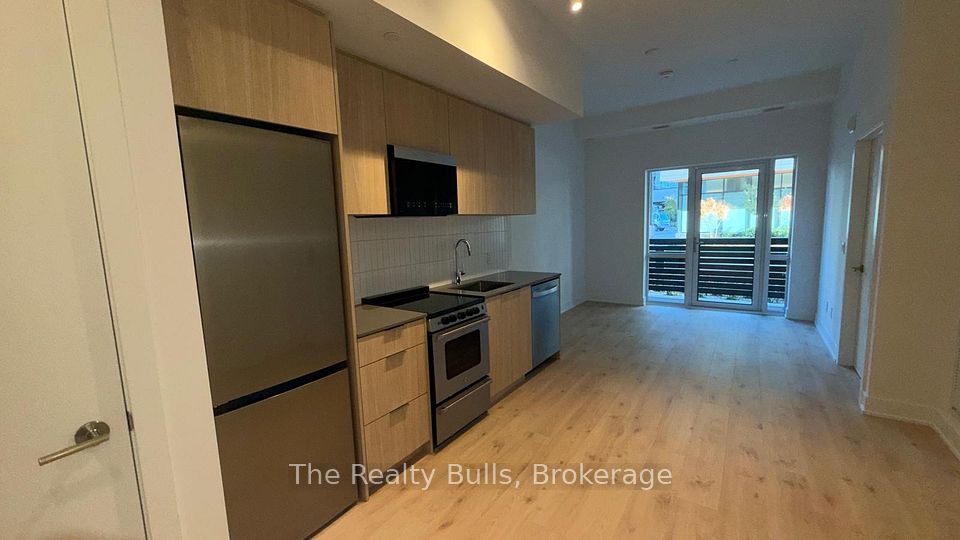 3008 William Cutmore Boulevard 109, Oakville, ON L6H 8A4 10