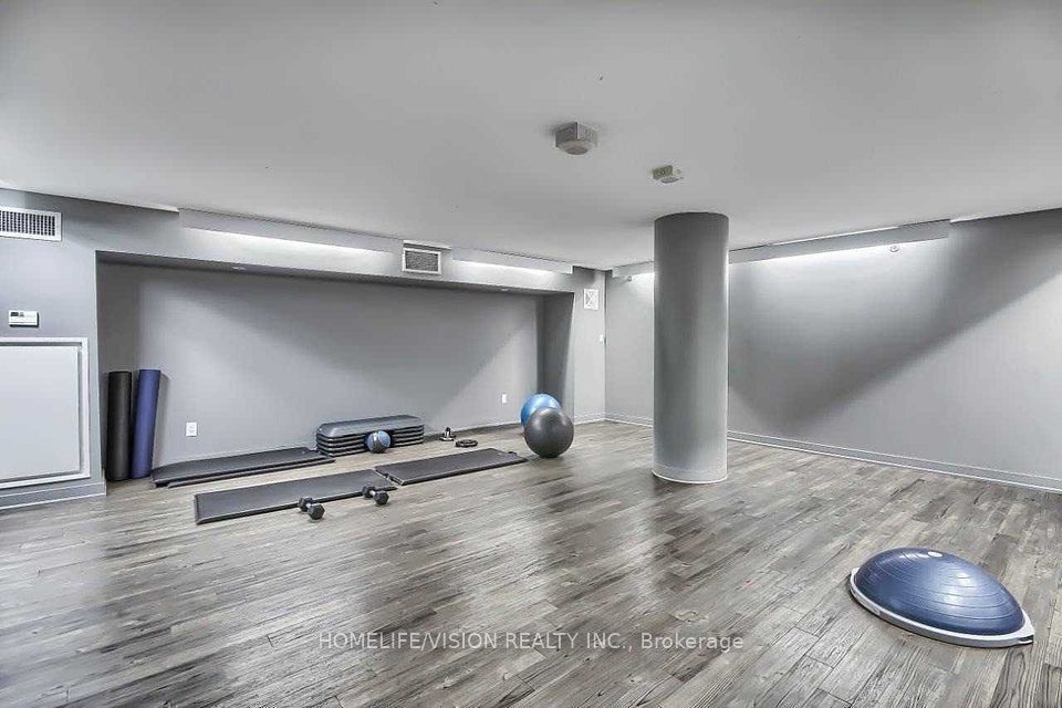 38 Joe Shuster Way 419, Toronto, ON M6K 0A5 15