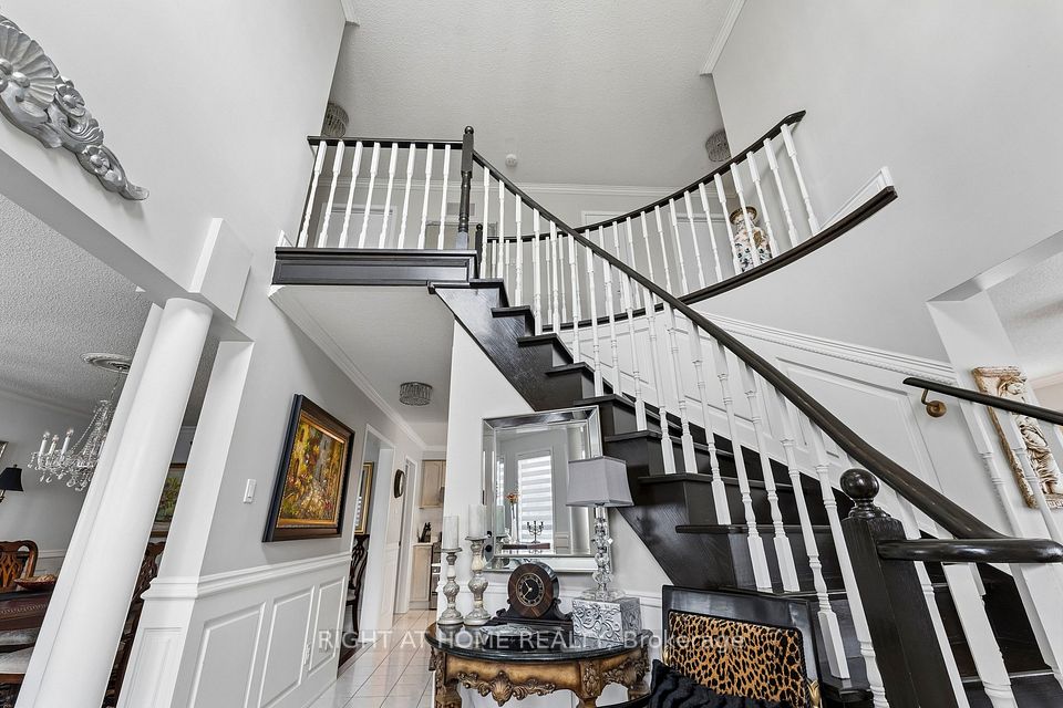 39 Banner Road, Brampton, ON L6X 4K8 20