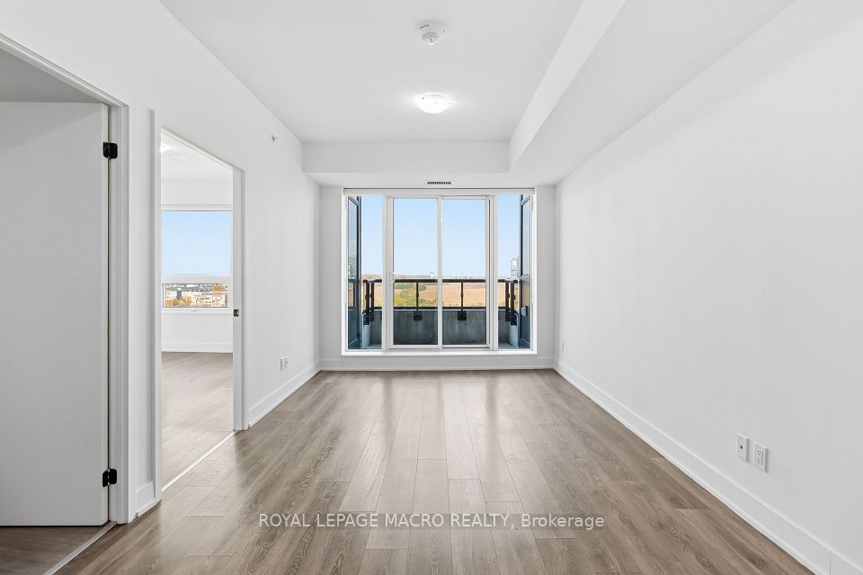 2489 Taunton Road 815, Oakville, ON L6H 3R9 18