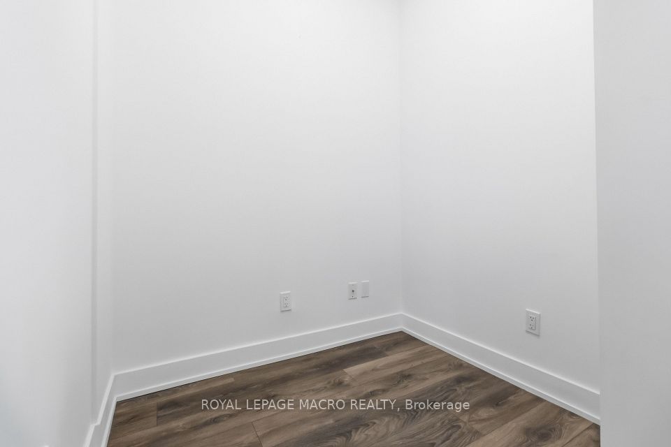 2489 Taunton Road 815, Oakville, ON L6H 3R9 11