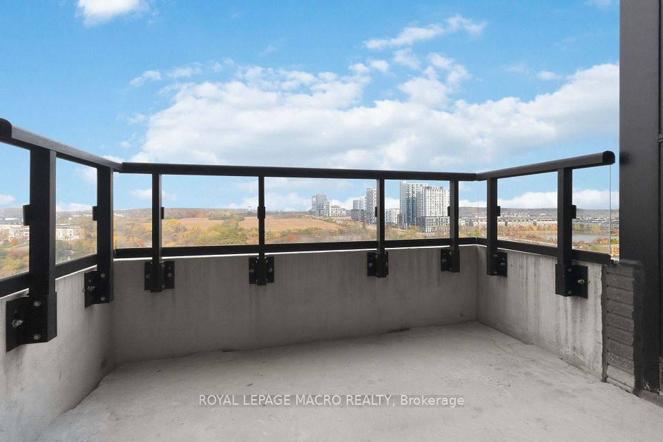2489 Taunton Road 815, Oakville, ON L6H 3R9 19