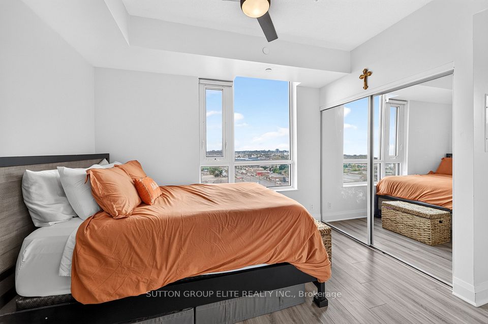 15 Zorra Street 1309, Toronto, ON M8Z 0C1 21