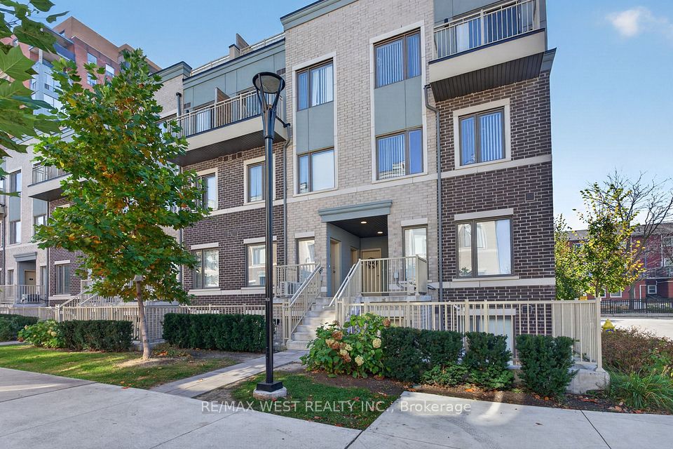 Condo Townhouse at 5 William Jackson Way 68, Toronto, ON M8X 2J2