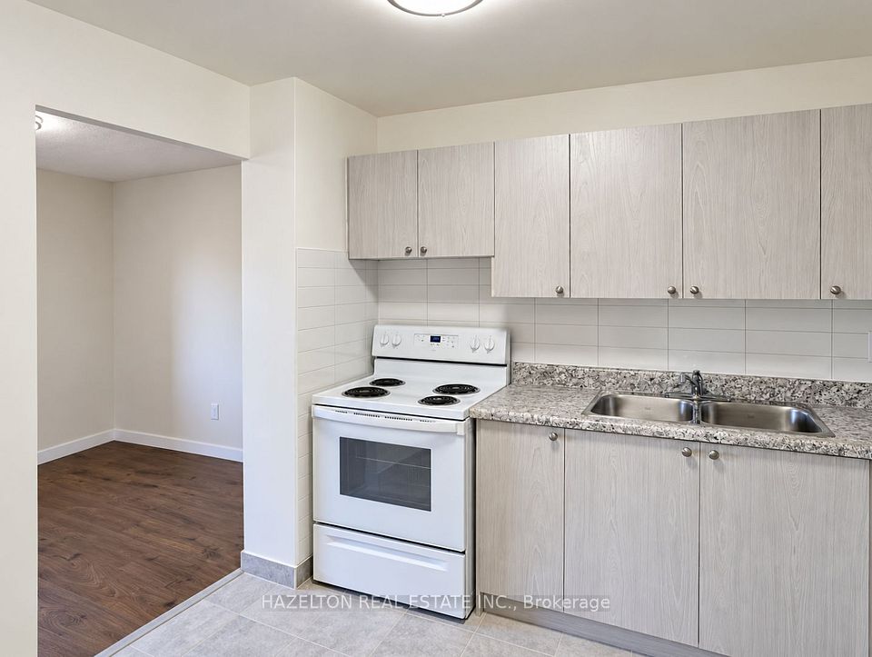 1665 Bloor Street E 103, Mississauga, ON L4X 1S4 7