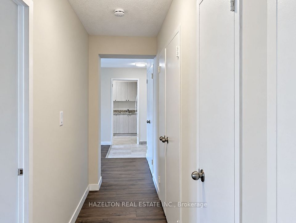 1665 Bloor Street E 103, Mississauga, ON L4X 1S4 8