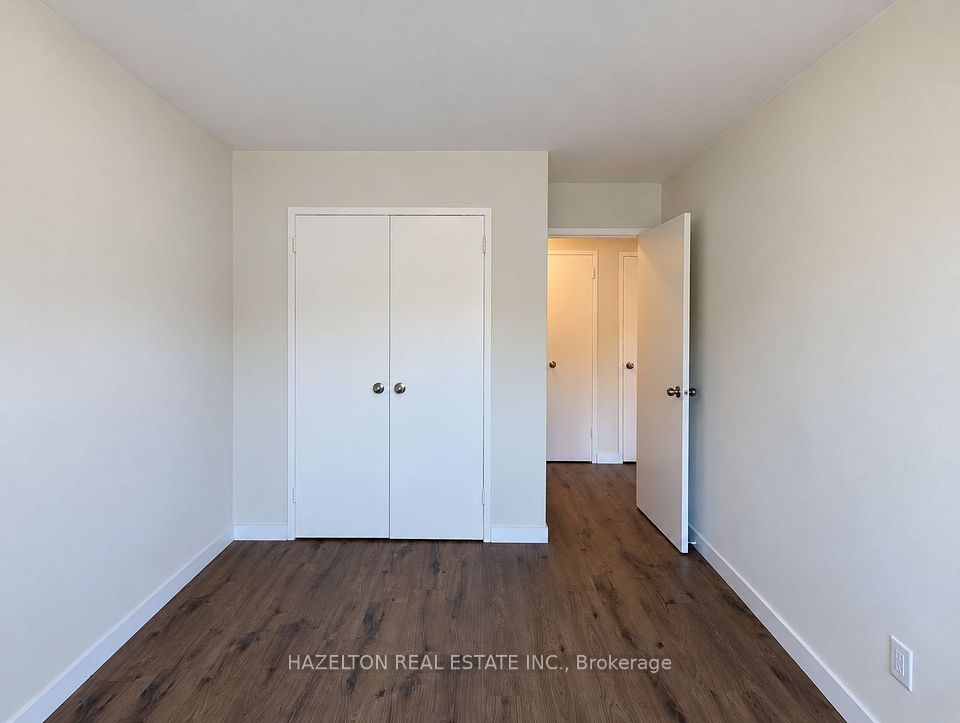 1665 Bloor Street E 103, Mississauga, ON L4X 1S4 11