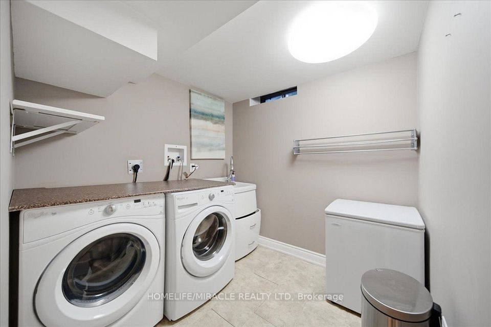 24 Huntley Court, Brampton, ON L6Z 1X8 22