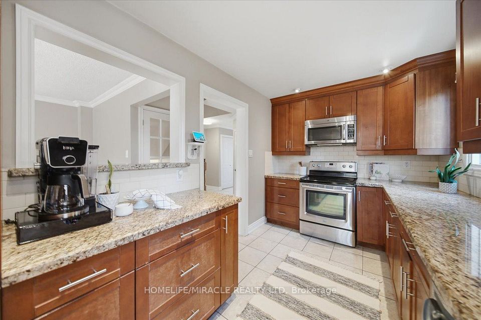 24 Huntley Court, Brampton, ON L6Z 1X8 10