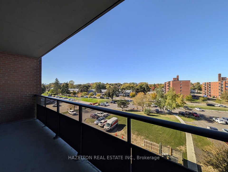 1665 Bloor Street E 505, Mississauga, ON L4X 1S4 13