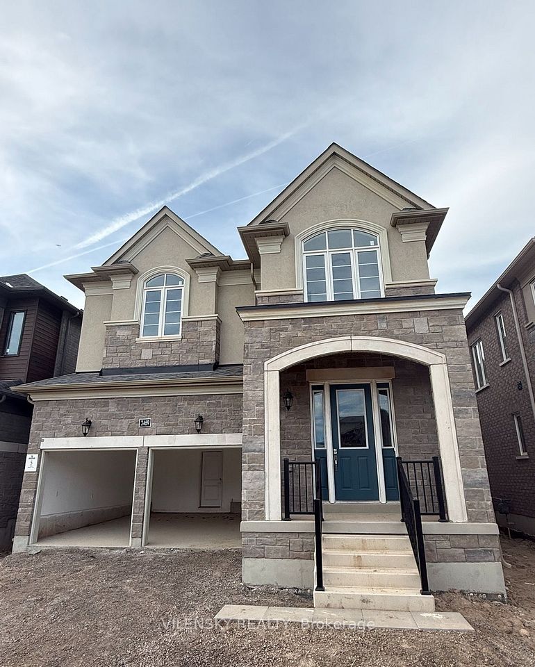 3469 Magnus Way, Oakville, ON L6M 4K4 2